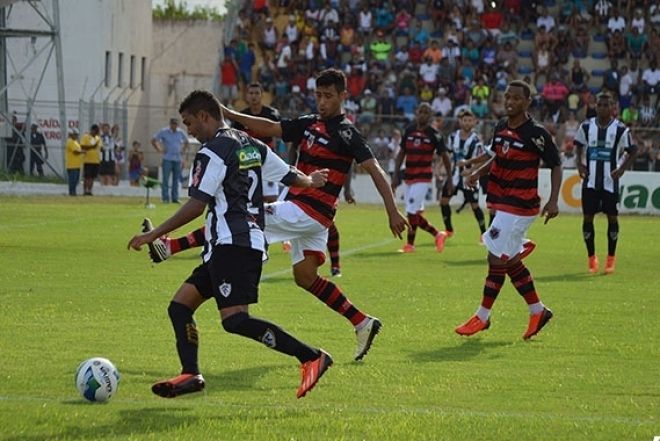 Águia Negra surpreende e vence Corumbaense que desperdiça pênalti