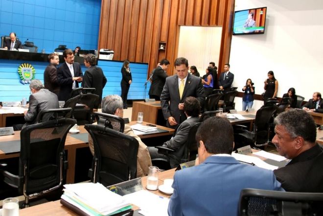 Sess&atilde;o da Assembleia em 17 de fevereiro