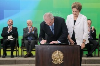 Dilma dá posse aos novos ministros da Justiça, da AGU e da CGU