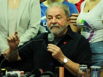 Mais um imóvel usado por Lula será investigado pela PF