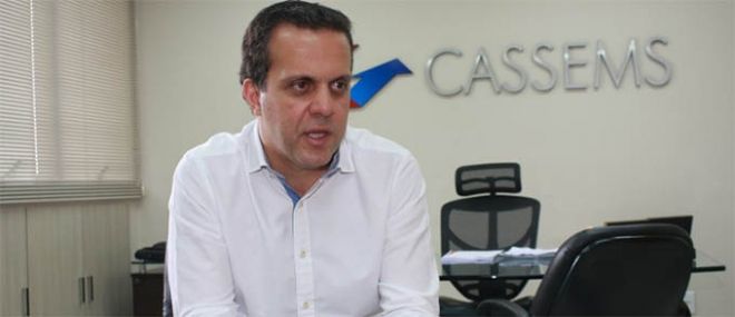 Ayache desiste da sucessão de Bernal