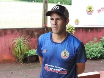 Chiquinho Lima enfrenta ex-clube de olho em classificação do Sete