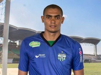 Sete ter&aacute; retorno de titulares contra Serc e apresenta goleiro