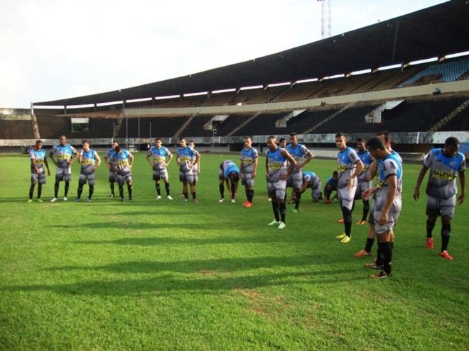 Operário treina no Morenão para jogo contra o Ivinhema e apresenta reforços