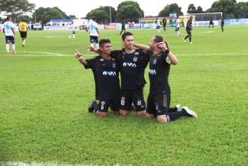 Oper&aacute;rio vence Ivinhema e fica perto da semifinal do Estadual