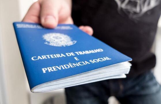 Foto ilustrativa de Carteira de Trabalho, CTPS, trabalho, emprego, desemprego, vagas, oportunidades