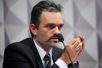 Na Comissão do Impeachment, especialistas indicam crime de responsabilidade de Dilma