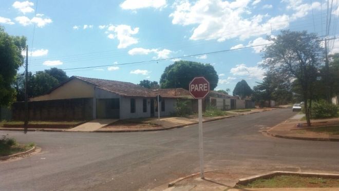 Ap&oacute;s capotagem, cruzamento come&ccedil;a a receber sinaliza&ccedil;&atilde;o em Campo Grande