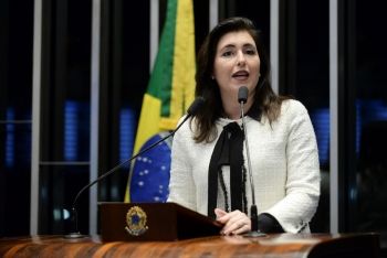 ‘Não é golpe, é democracia’, diz Simone Tebet sobre impeachment de Dilma