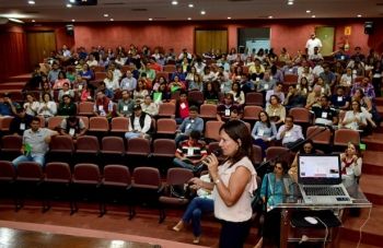 M&eacute;dicos veterin&aacute;rios recebem treinamento sobre sanidade de cavalos