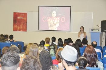 "Caderno de Moda" com tendências 2017 será lançado na próxima semana