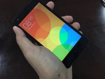 Xiaomi desiste de lançar smartphones no Brasil em curto prazo, diz vice-presidente