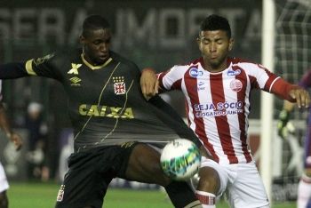 Vasco se recupera, vence Náutico e segue líder isolado da Série B
