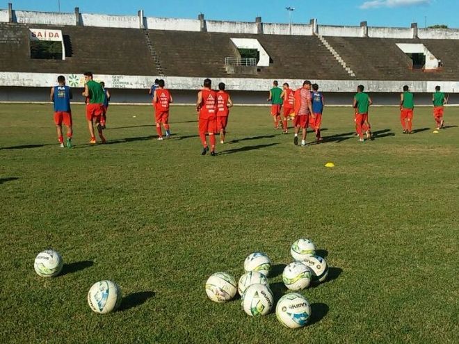  Por recuperação, Comercial enfrenta Araguaia no Jacques da Luz