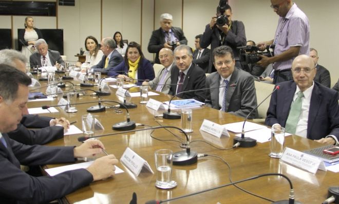 Acordo suspende pagamento de d&iacute;vidas dos estados com Uni&atilde;o por seis meses