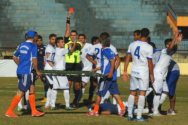 Acreanos e paranaenses comandam jogos de Sete e Comercial domingo