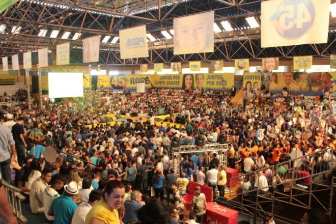 Convenção tucana reúne sete aliados para a eleição 2016