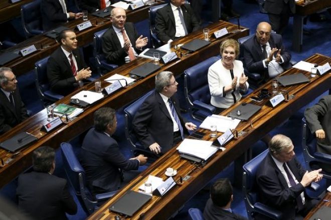 Impeachment: por 59 votos a 21, plenário do Senado aprova denúncia contra Dilma