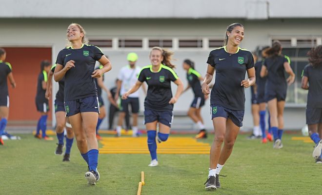 Seleção Feminina enfrenta algoz do Mundial para seguir na luta por medalha