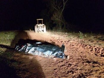 Funcionário de fazenda morre esmagado por trator na frente da família
