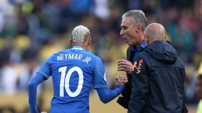 Brasil faz 3 a 0 no Equador na estreia de Tite no comando