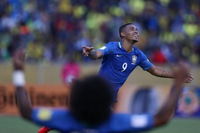 Brasil faz 3 a 0 no Equador na estreia de Tite no comando