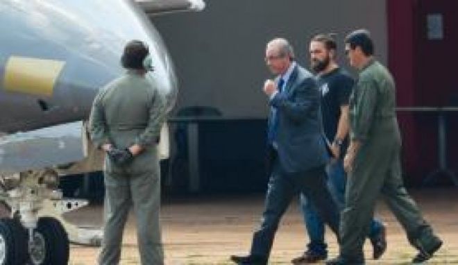Defesa pede liberdade de Eduardo Cunha a tribunal em Porto Alegre