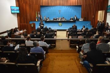 Parlamentares devem votar em quatro projetos nesta quarta-feira