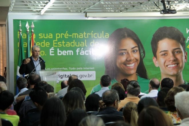 Matr&iacute;cula digital garante agilidade e facilita o acesso &agrave; Educa&ccedil;&atilde;o, destaca Reinaldo