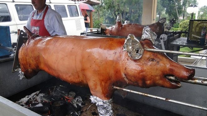Tradicional Porco no Rolete contará com atração especial