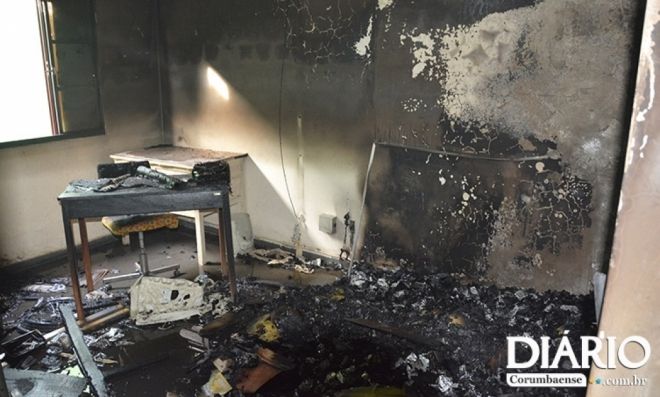 Unidade de Saúde Ênio Cunha II no bairro Dom Bosco pega fogo em Corumbá