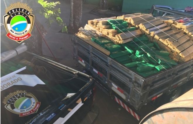 Policia Civil apreendeu na tarde desta quarta-feira mais de três toneladas de Maconha
