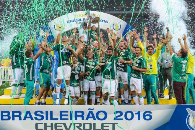 Palmeiras vence Chapecoense e conquista nono Brasileirão