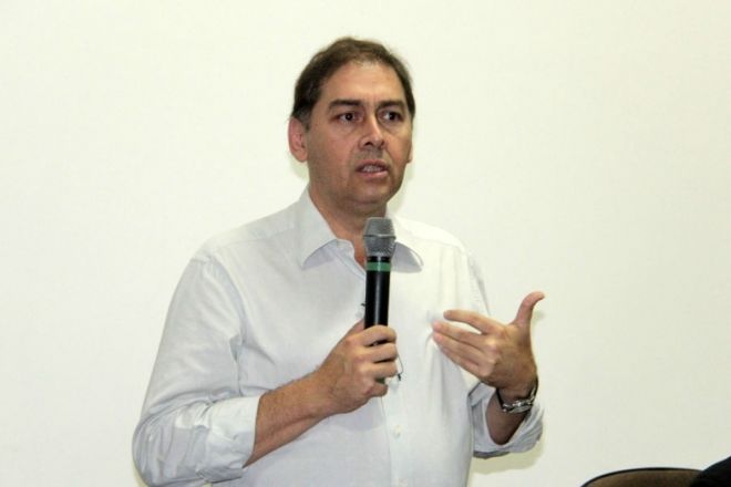 Alcides Bernal