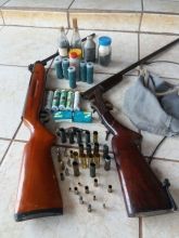 PMA atende denúncias de caça ilegal e apreende armas e farta munição em fazenda