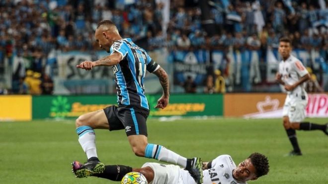 Grêmio empata com Atlético-MG e é campeão da Copa do Brasil