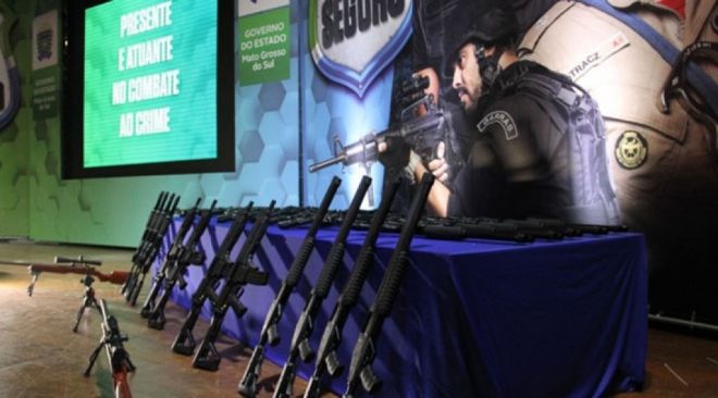 Governador entrega mais R$ 14,1 milh&otilde;es em viaturas e equipamentos para a seguran&ccedil;a 