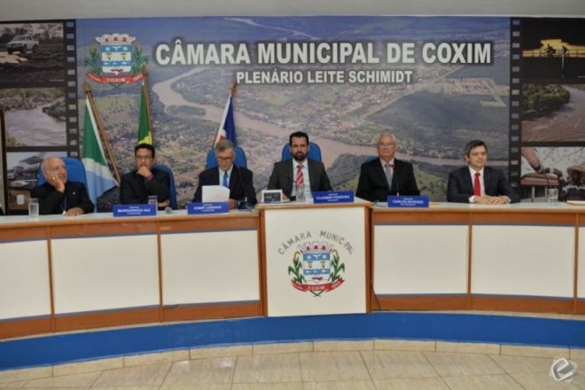 Mesa Diretora é eleita em Coxim, vereador Vladimir Ferreira (PT) é o presidente