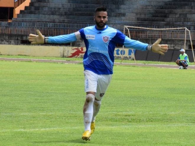 Urso mantém elenco campeão da Segundona e espera jogar em casa