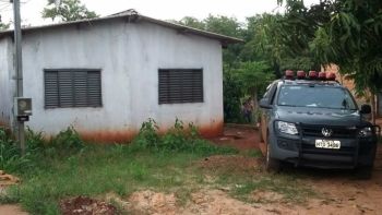 Suspeitos de roubo a residência morrem em troca de tiros com policiais do DOF 