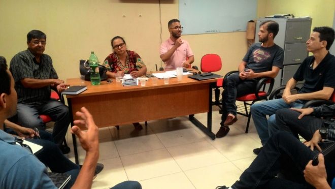 Comunidade Surda tem reunião com deputados e representantes sindicais da Educação