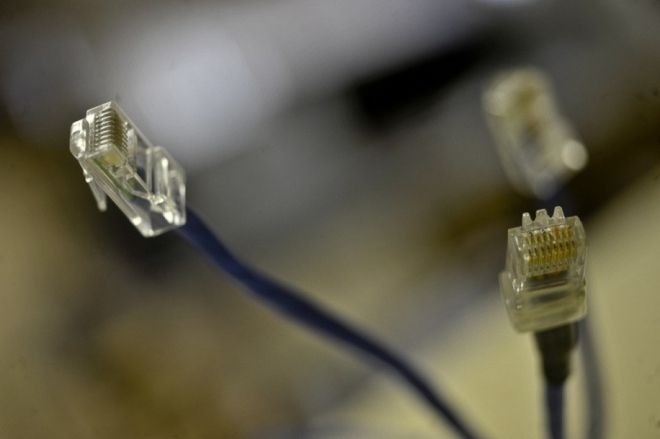 Dados de banda larga não serão limitados, diz Kassab