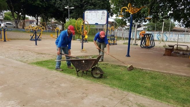 Prefeitura promove tapa buracos limpeza e recuperação de áreas de lazer