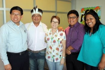 Representante indígenas convidam deputada Tereza Cristina para encontro do Fórum de Caciques do MS 