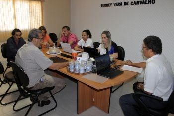 Sindicatos querem esclarecimentos sobre pacote de medidas de Azambuja