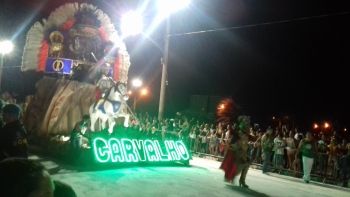 Com samba sobre São Jorge, Vila Carvalho é campeã do Carnaval de Campo Grande