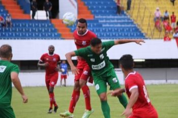 Novo volta a vencer e joga pressão para o Comercial
