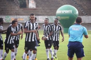 Operário desperdiça gols e tropeça em casa na estreia pela Copa Verde