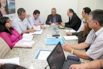 Servidores da educação de Três Lagoas recebem aumento salarial de 7,6%