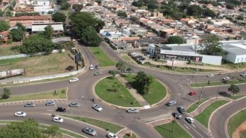 Agetran inicia obras na rotatória da Mato Grosso com a Via Park 